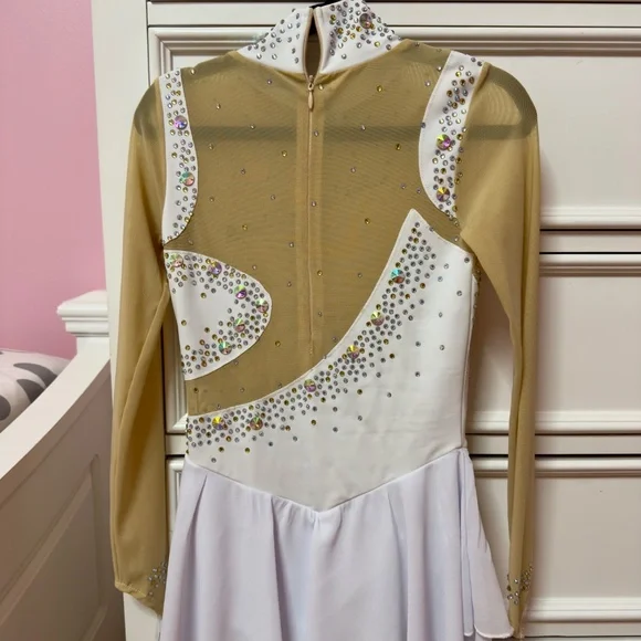 Figure Skating Dress Girls - Picture 2 of 6